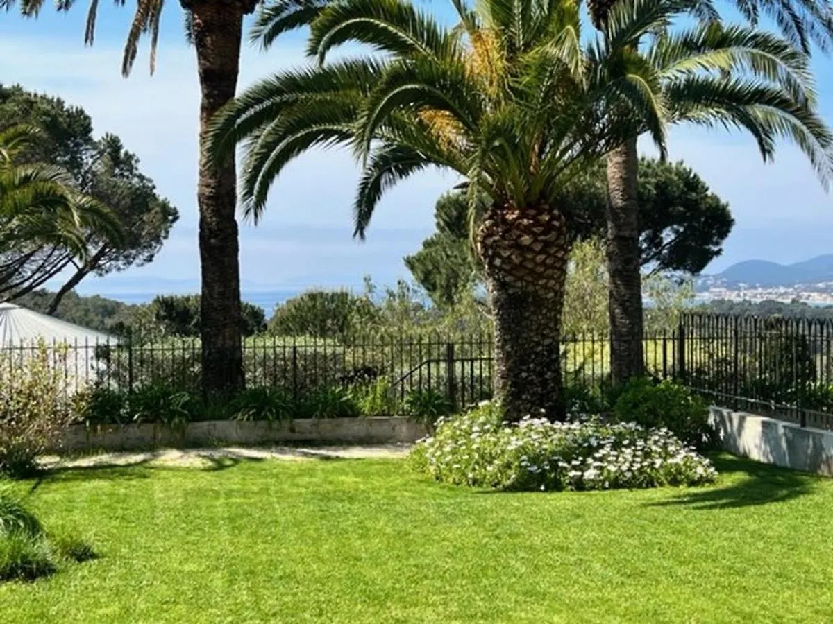 Splendide Appartement Avec Piscine Et Jardin Face A La Mer - Fr-1-726-2 La Croix-Valmer France